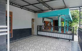 Wisma Sanggrahan Yogyakarta RedPartner